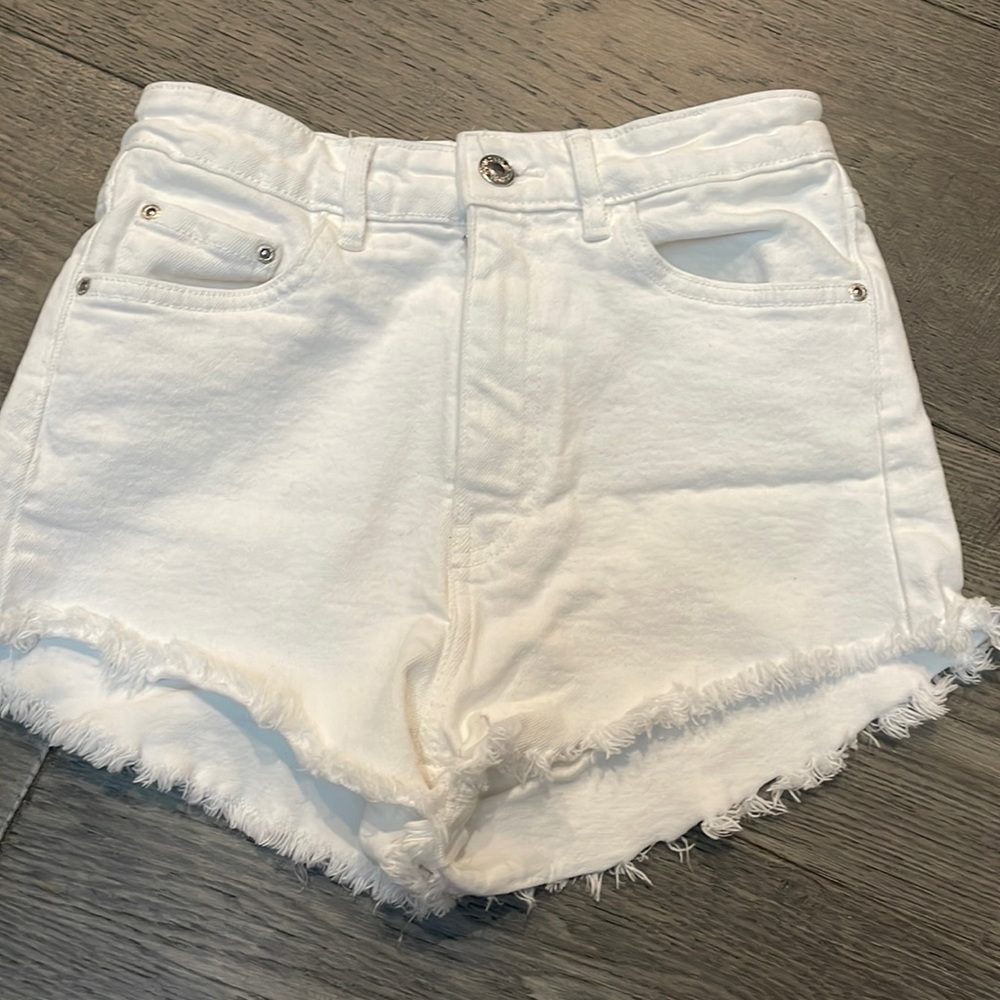 White Zara jean shorts